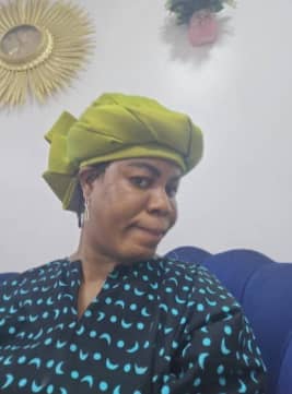 Olive Green Structured Gele – Ready-to-Wear Elegance